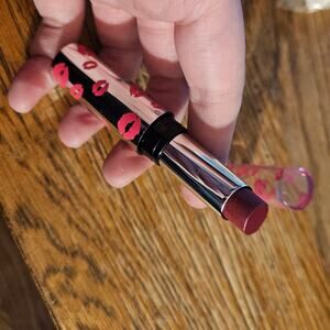 NEW! JLB Cosmetics Lipstick Red Carpet